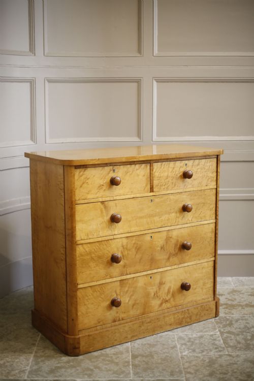Victorian Birdseye Maple Chest of Drawers