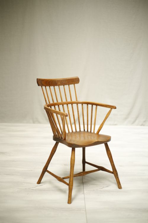 Early 20th Century Comb Back Windsor Chair