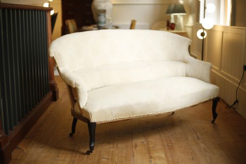 fig 1. Napoleon III fishtail sofa