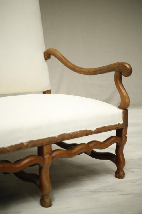 fig 1. 19th century Os De Mouton French hall bench