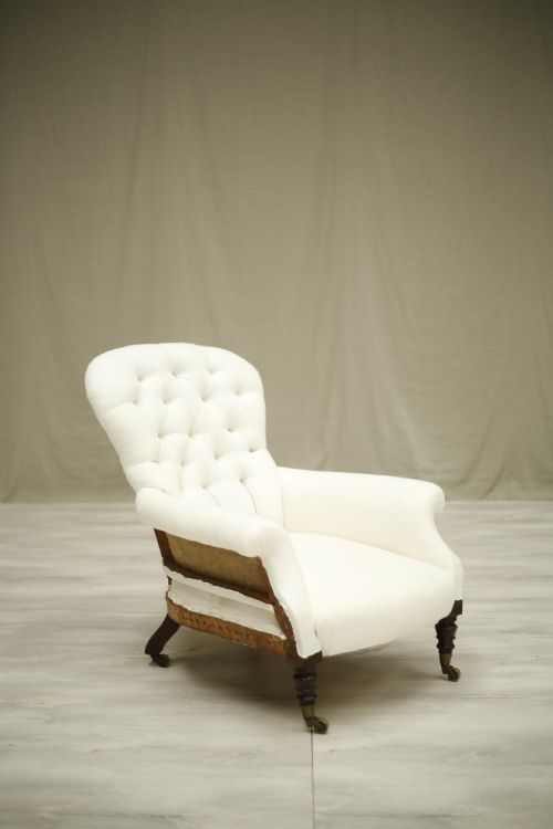 Victorian Country House Buttoned Armchair