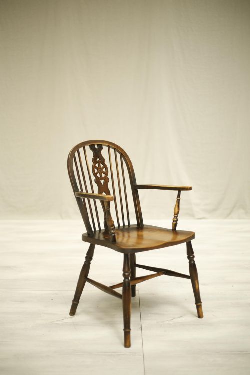 20th Century Wheel Backed Windsor Armchair