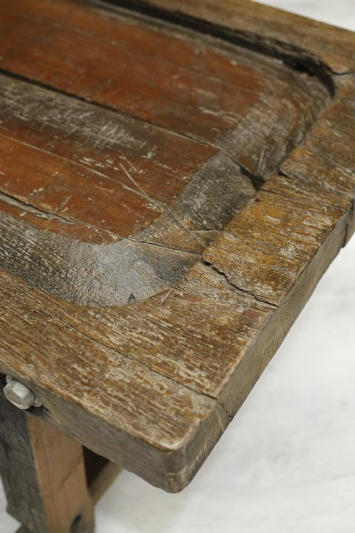 fig 1. 18th century antique French Mortuary table