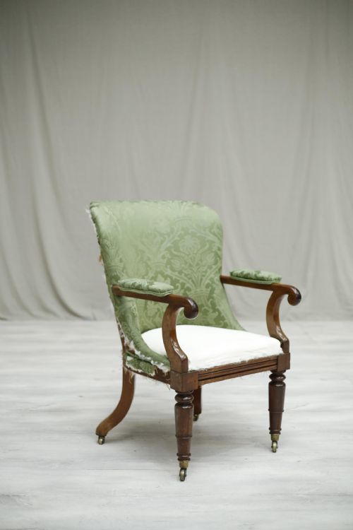 Early Victorian Antique Mahogany Framed Armchair