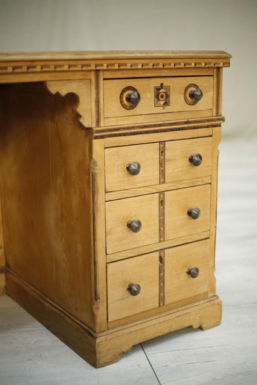 fig 1. Antique Aesthetic movement ash desk