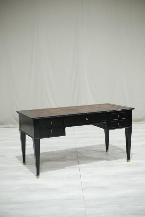 Early 20th Century Antique Leather Topped Ebonised Desk