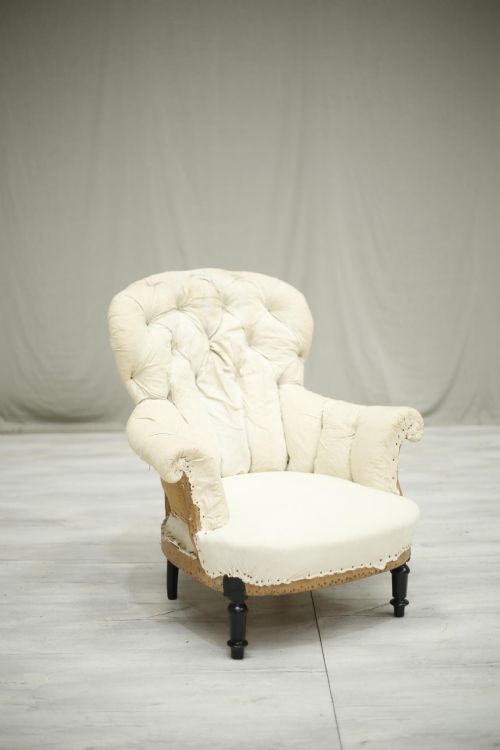 Napoleon III Buttoned Curve Back Armchair	