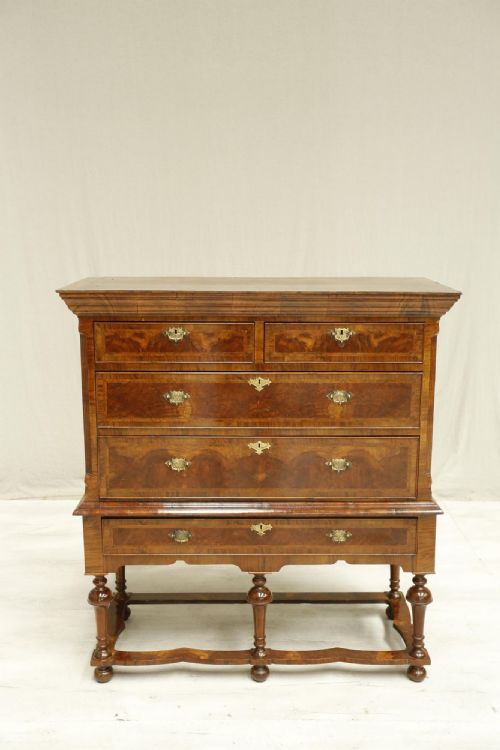 Georgian Burr Walnut Chest on Stand