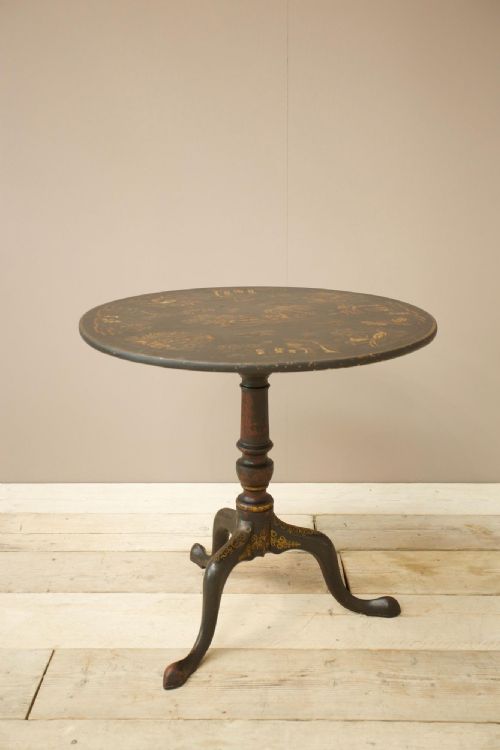 18th Century Georgian Chinoiserie Tilt Top Table