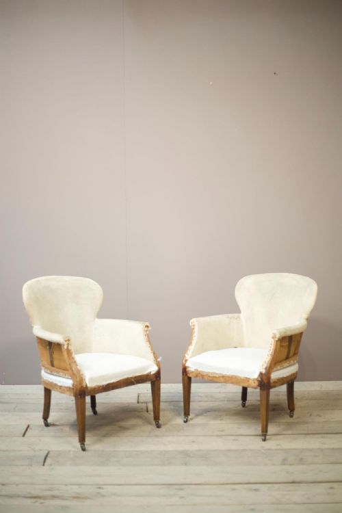 Pair of 20th Century English Spoon Back Armchairs