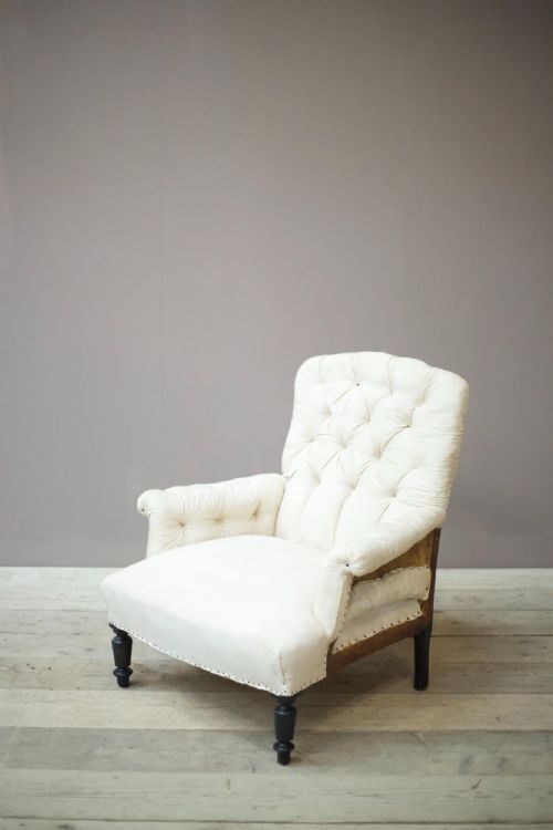 Napoleon III Elegant Proportion Buttoned Square Back Armchair
