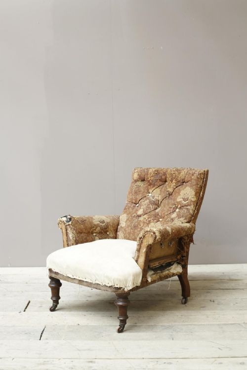 Victorian English Country House Armchair with Buttoned Back