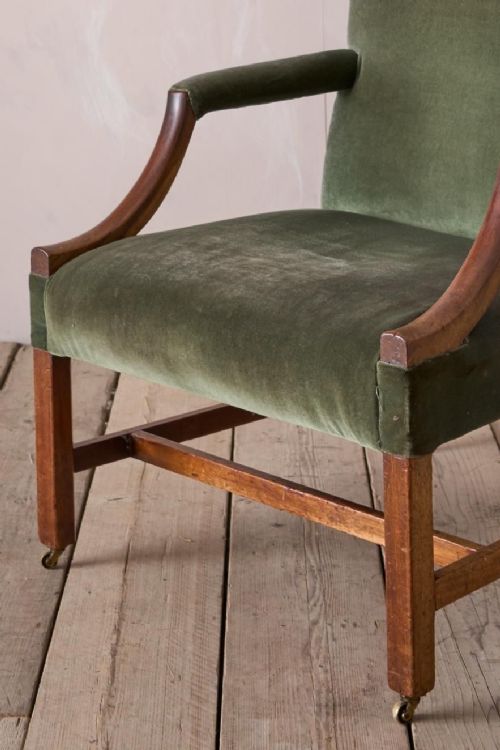 fig 1. Georgian period mahogany framed Gainsborough chair