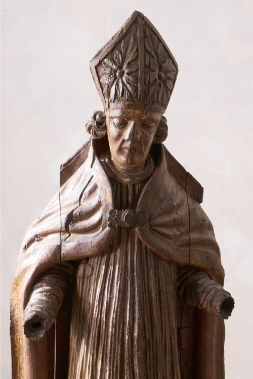 fig 1. Pair of 5ft5inch tall 16th century Carved Bishops