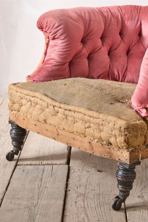 fig 1. 19th century Large proportioned buttoned tub chai