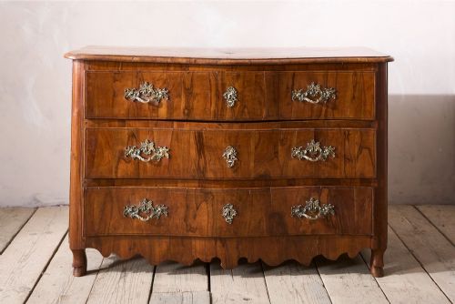RARE 18TH CENTURY MALTESE OLIVE WOOD CHEST OF DRAWERS - ADDITIONAL PHOTO 2