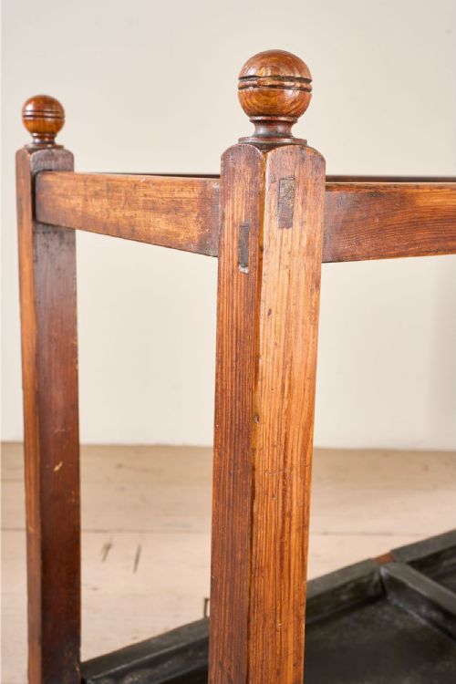 LARGE 19TH CENTURY PITCH PINE STICK STAND - ADDITIONAL PHOTO 3