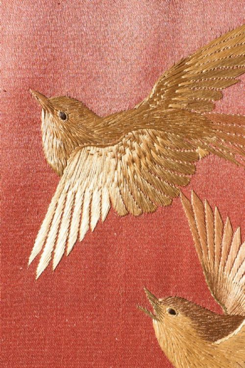 19TH CENTURY CHINESE SILK TWO PANEL SCREEN - ADDITIONAL PHOTO 3