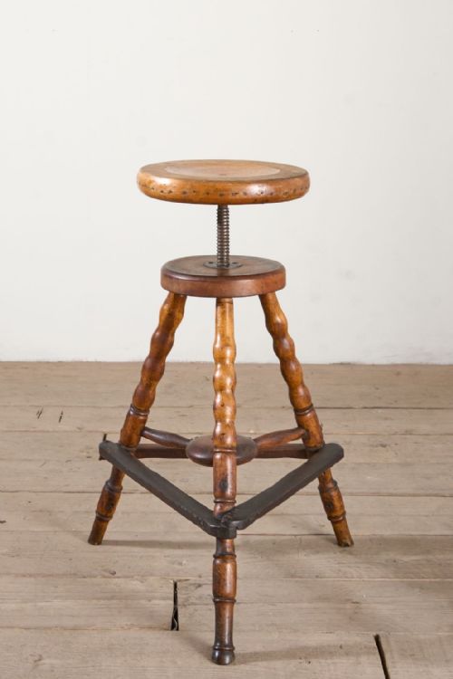 19TH CENTURY COUNTRY SWIVEL STOOL - ADDITIONAL PHOTO 3