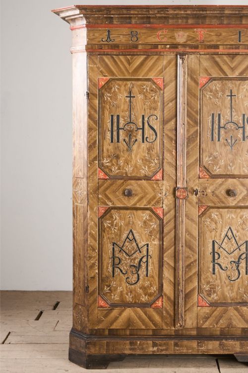 19TH CENTURY ITALIAN PAINTED MARRIAGE CUPBOARD - ADDITIONAL PHOTO 1