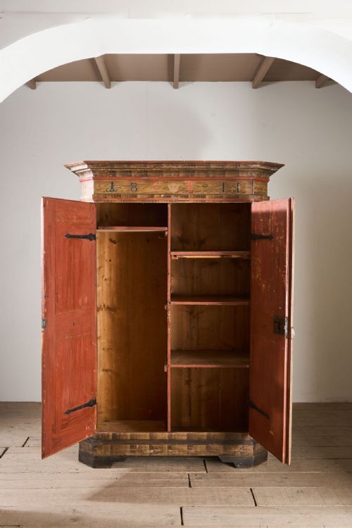 19TH CENTURY ITALIAN PAINTED MARRIAGE CUPBOARD - ADDITIONAL PHOTO 5