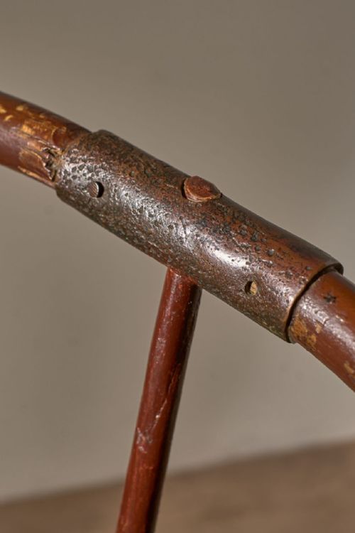 18TH CENTURY ORIGINAL BROWN PAINTED HOOP BACK WINDSOR CHAIR - ADDITIONAL PHOTO 7