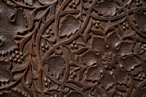 LARGE 19TH CENTURY ANGLO INDIAN PADAUK SIDE TABLE LEAF DESIGN - ADDITIONAL PHOTO 3