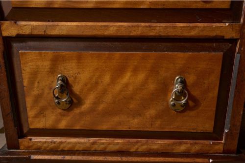 19TH CENTURY AESTHETIC MOVEMENT SATIN WOOD AND MAHOGANY DESK - ADDITIONAL PHOTO 5