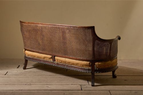 C1900 BERGERE SOFA WITH SHAPELY ARMS - ADDITIONAL PHOTO 7