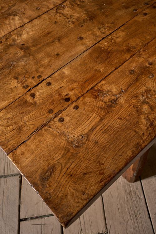 LATE 18TH CENTURY SOLID ELM FARMHOUSE DINING TABLE - ADDITIONAL PHOTO 1