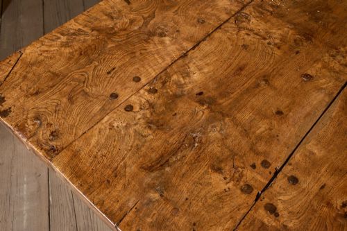 LATE 18TH CENTURY SOLID ELM FARMHOUSE DINING TABLE - ADDITIONAL PHOTO 5