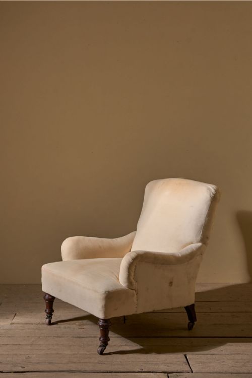 Elegant 19th Century Bridgewater Style English Armchair