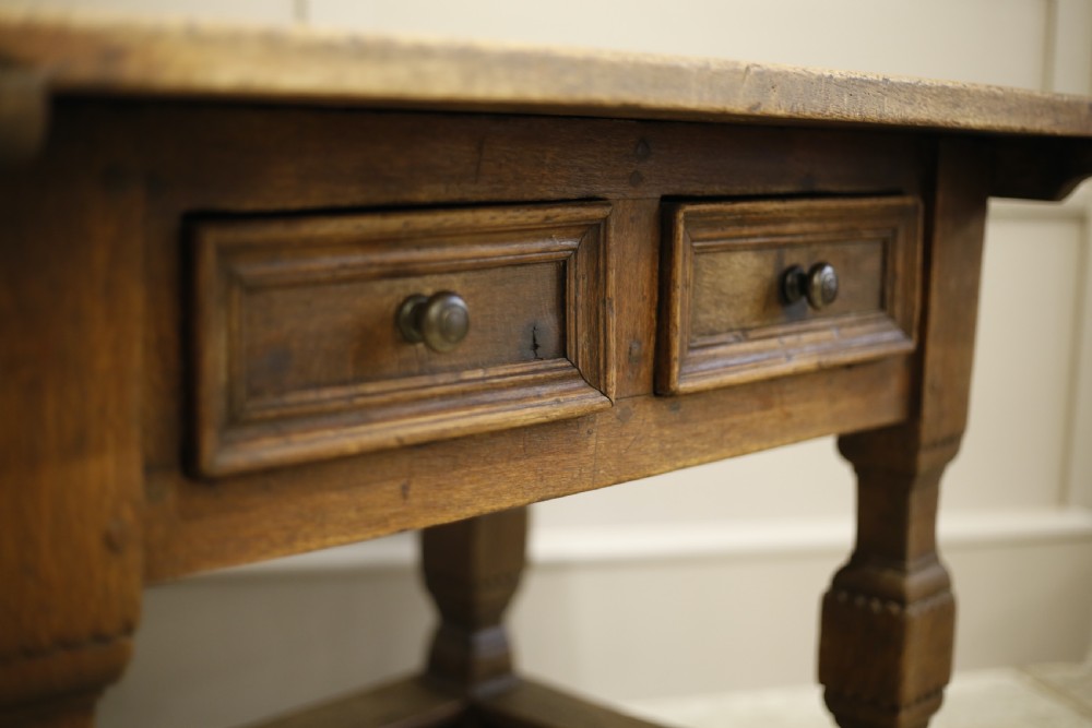 17th century oak Belgian centre table View III