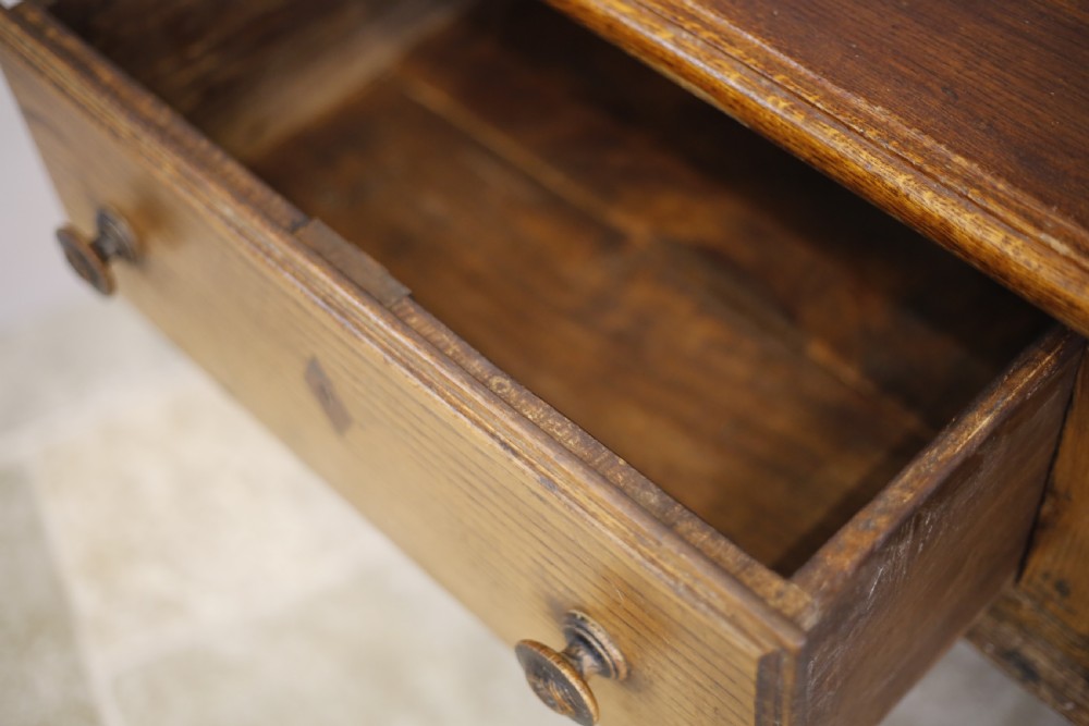18th century Oak dresser base View IV