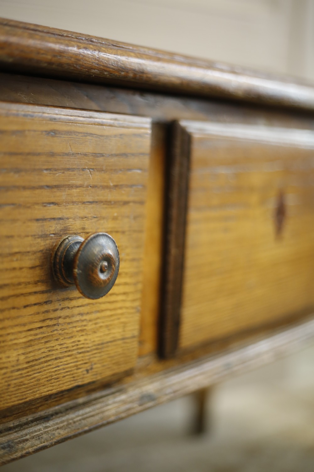 18th century Oak dresser base View IX