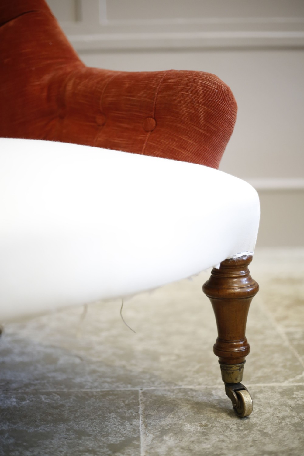 Victorian buttoned back tub chair View III
