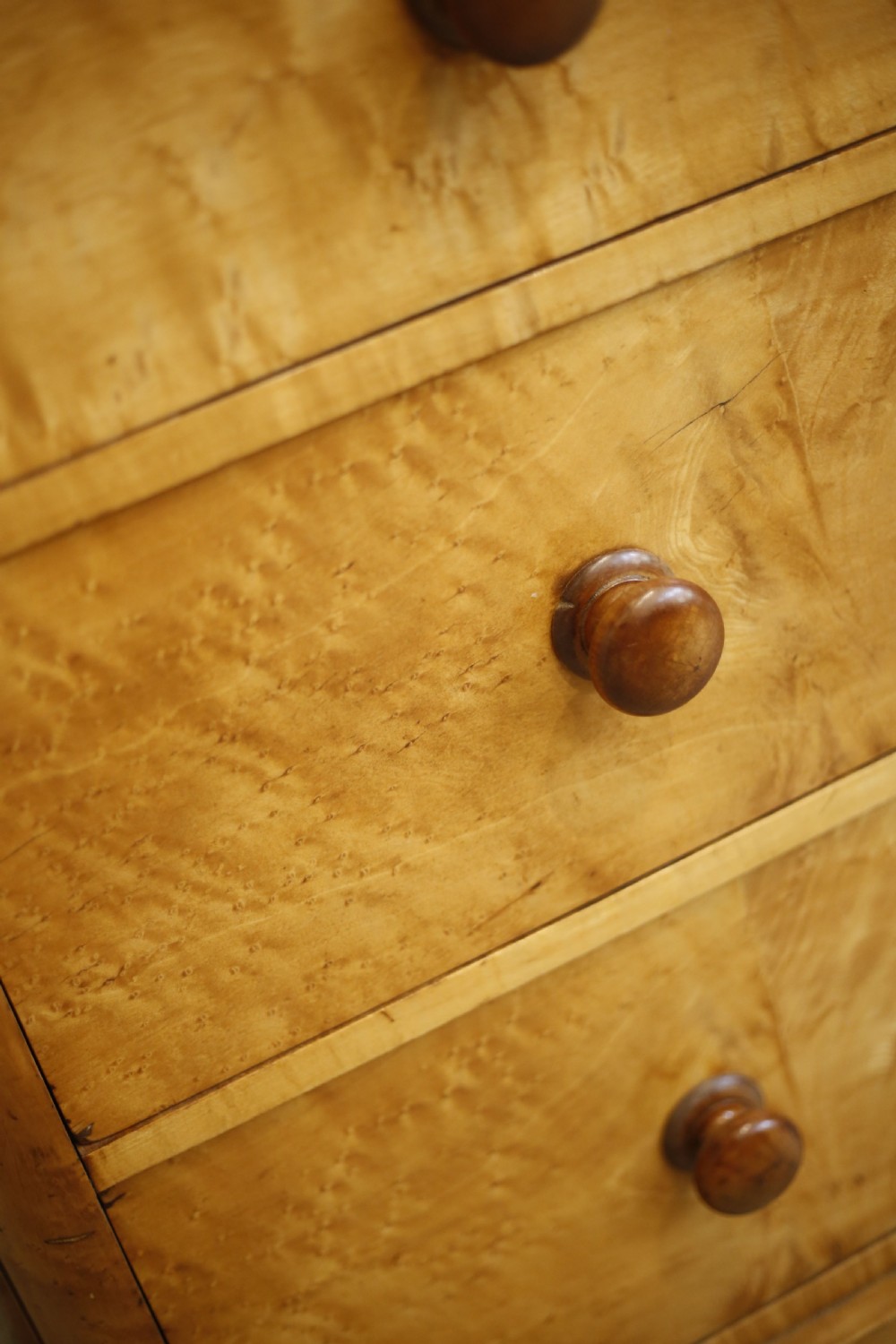 Victorian Birdseye maple chest of drawers View XX