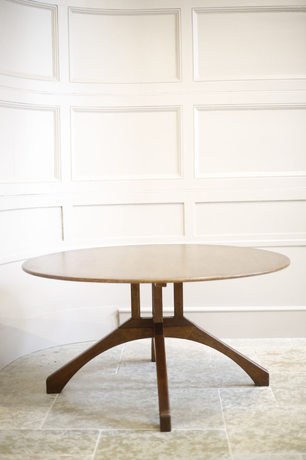 Large Arts and crafts circular centre table View X
