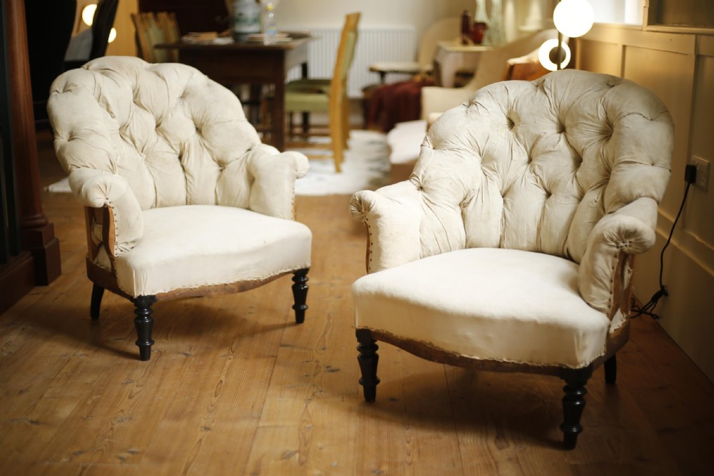 Pair of Napoleon III curved buttoned armchairs View II