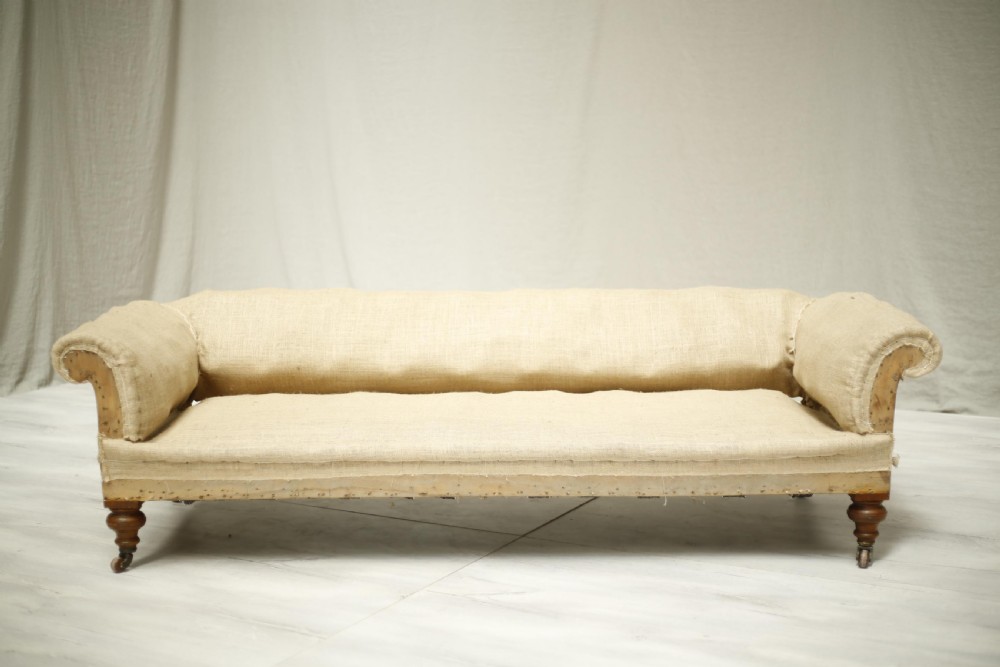 Victorian low backed English country house sofa View V