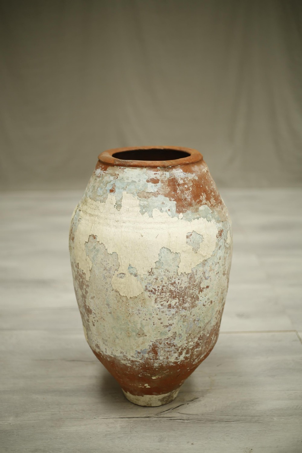 Early 20th century Turkish Olive pot No23