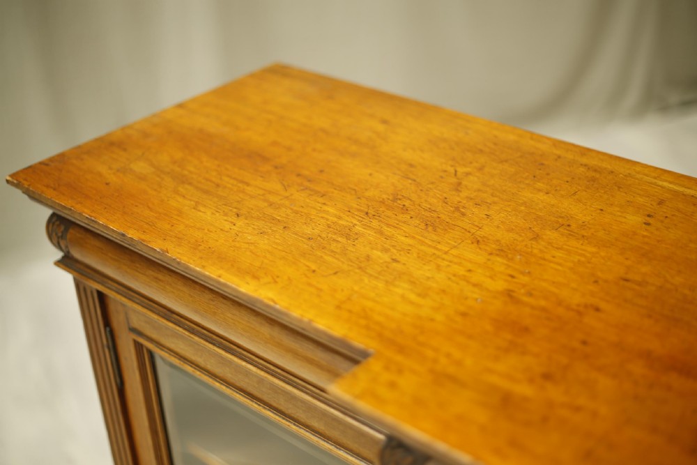 c.1900 Maple and Co Oak glazed bookcase View XIII