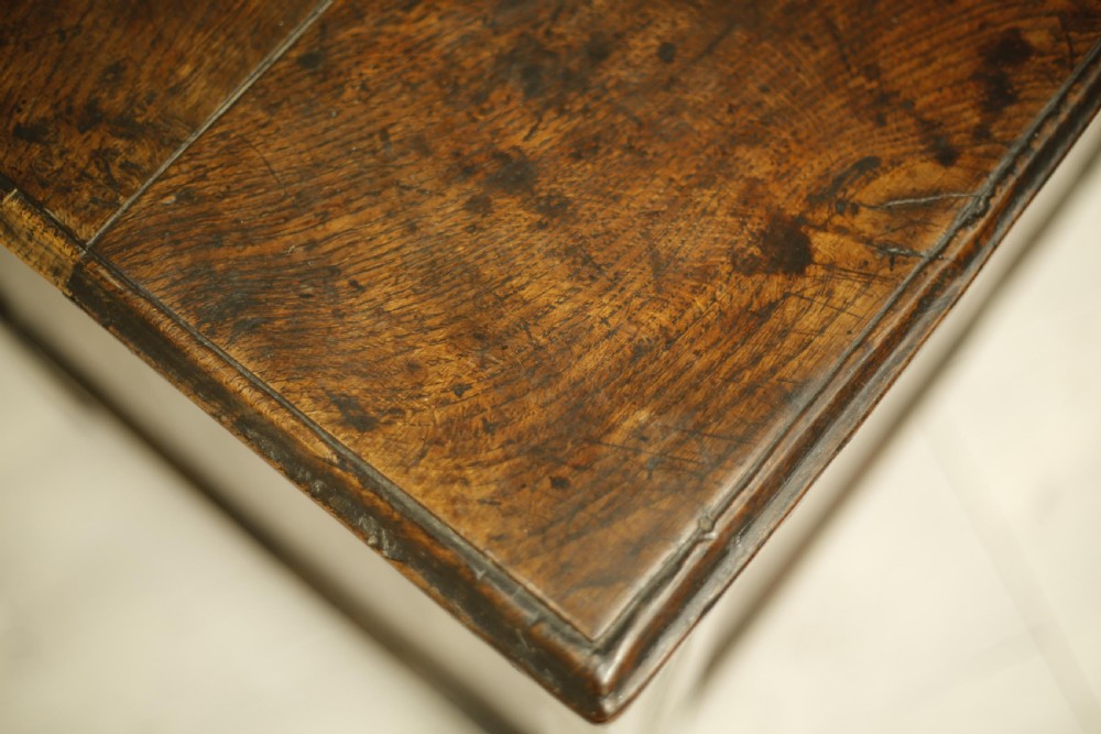 18th century English oak coffer View VI