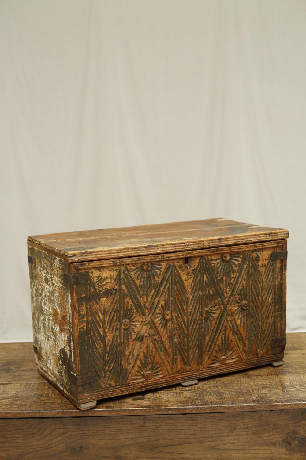18th century carved Italian box in original paint