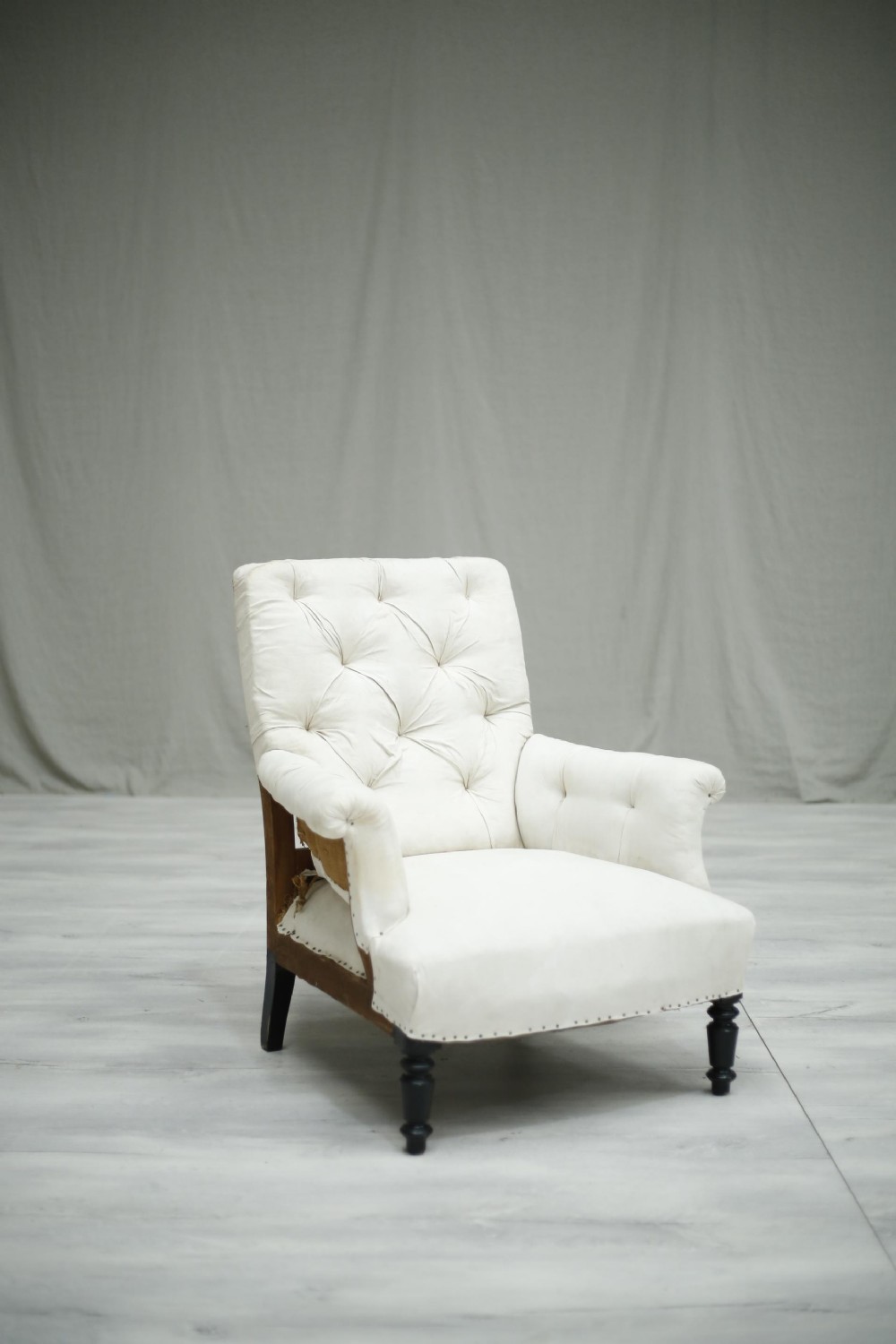 Napoleon III French buttoned square back armchair