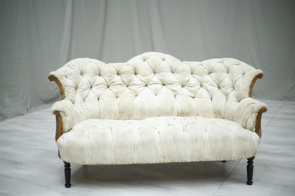 Antique Napoleon III French buttoned sofa View IV