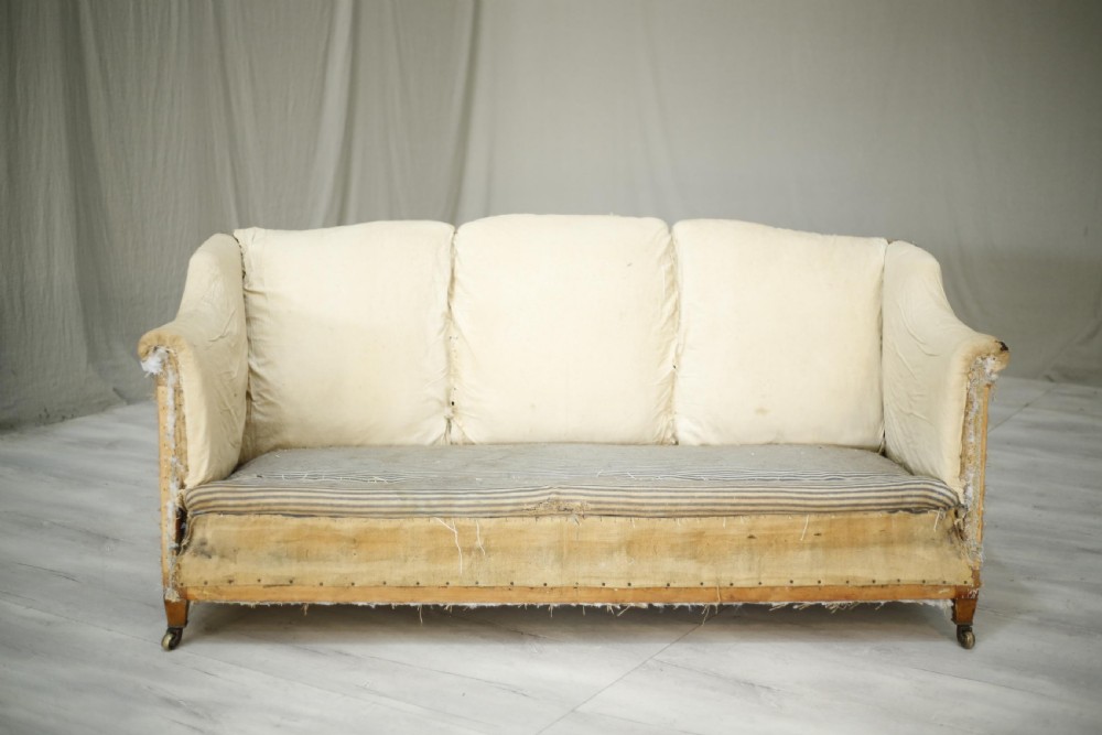 19th century Howard and sons style country house sofa View V