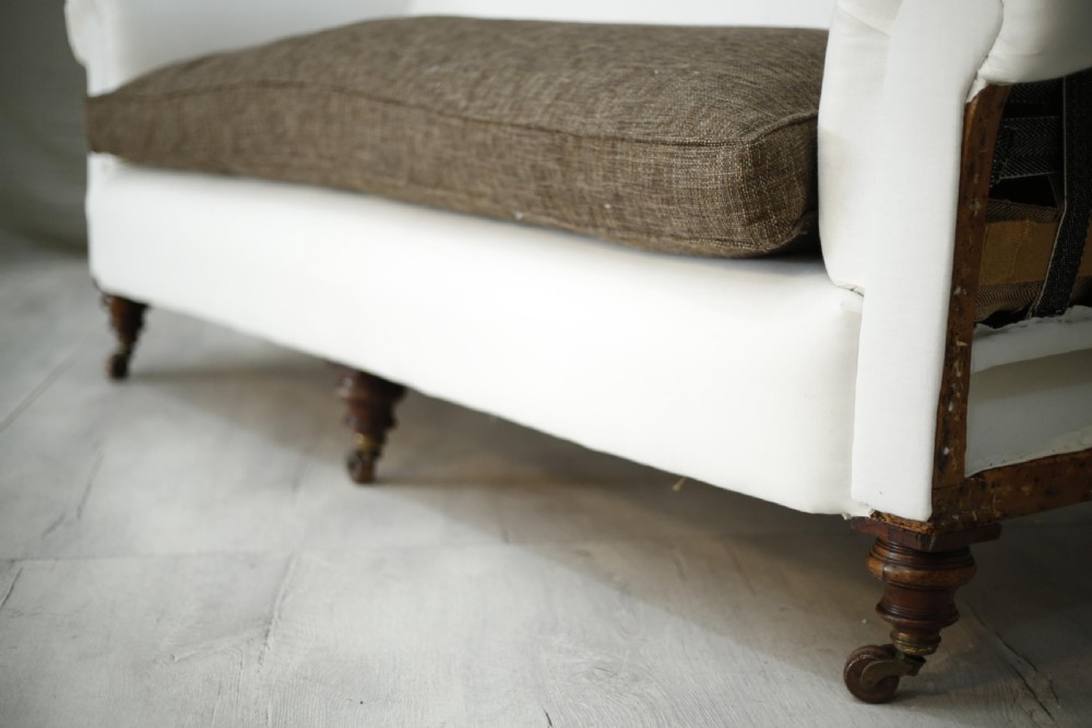 Victorian country house chesterfield sofa View VI