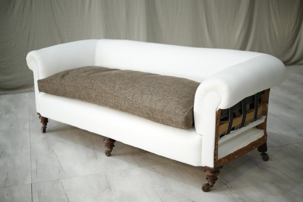 Victorian country house chesterfield sofa View VIII