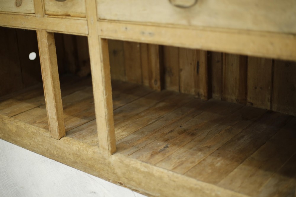 19th century Rustic antique pine counter View IX
